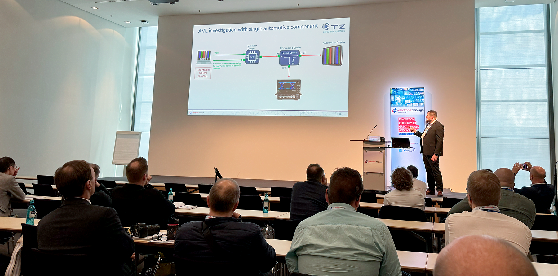 electronic displays-conference 2024 | Vortrag A. Pluta von TZ electronic systems
