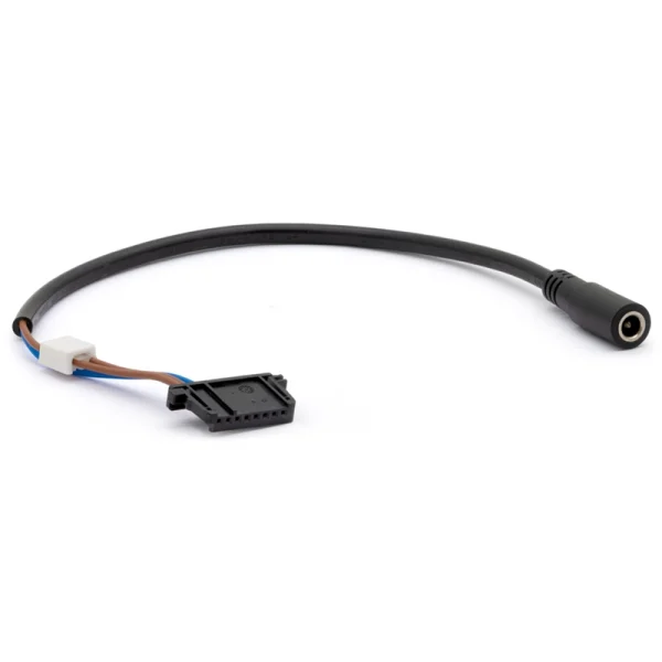 Adapter Cable Ø 5.5 mm/2.1 mm plug to 8-pin MQS